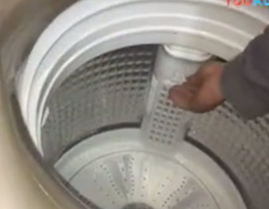 卡萨帝波轮洗衣机清洗视频