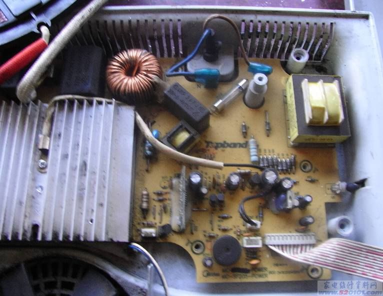 美的MC-SF205电磁炉断续加热,间隔1秒钟循环