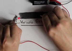 教你用纸和笔制作简单的电路