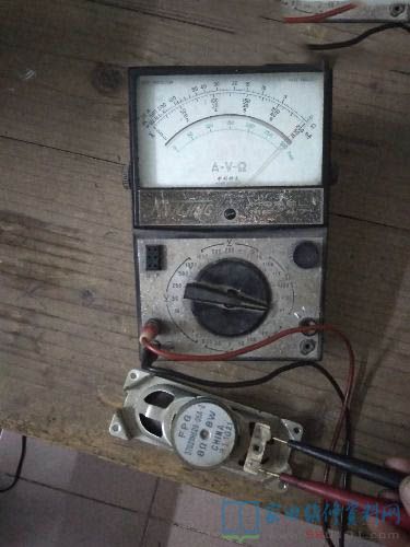 索尼KLV-32BX320液晶开机一闪之后红灯闪8次故障维修 第3张