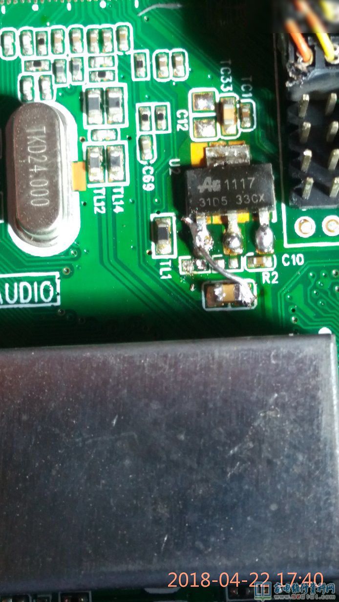 乐华LED32C610液晶电视通电后红灯亮但不开机的故障维修 第3张
