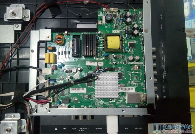 创佳32HAD5500 PL99液晶电视开机卡死的故障维修 第4张