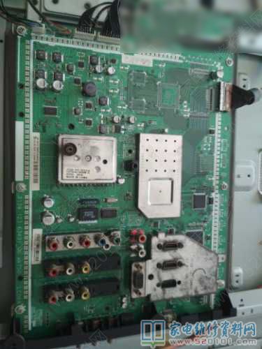 飞利浦47PFL5403/93液晶电视指示红灯亮但不开机的维修 第4张