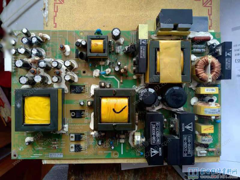 TCL L40E64液晶电视自动关开机的故障维修 第1张