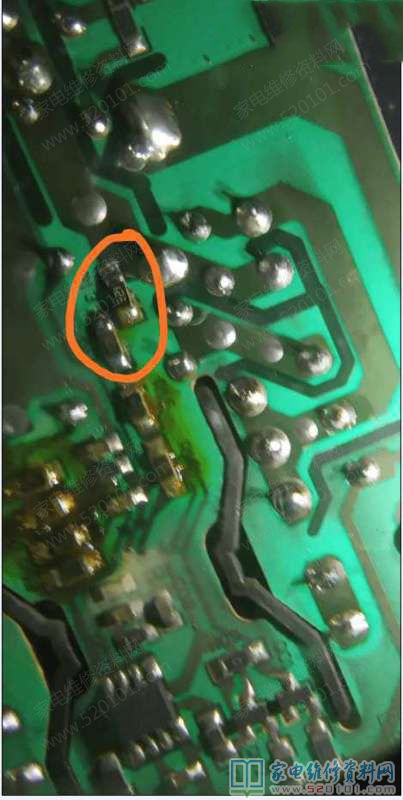 长虹LT32700液晶电视灯闪不开机的故障维修 第4张