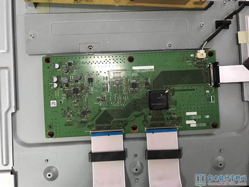 夏普LCD-52LX530A液晶电视灰屏故障维修 第4张