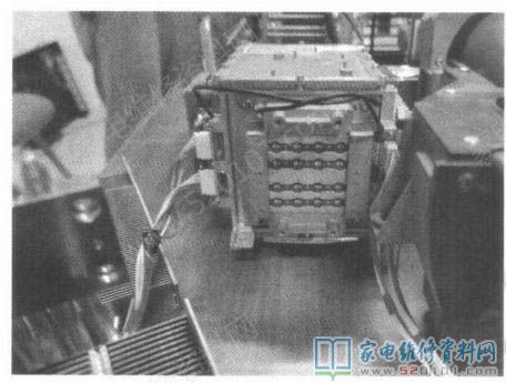 海信100K7900A激光电视不定时自动关机的故障检修 第2张