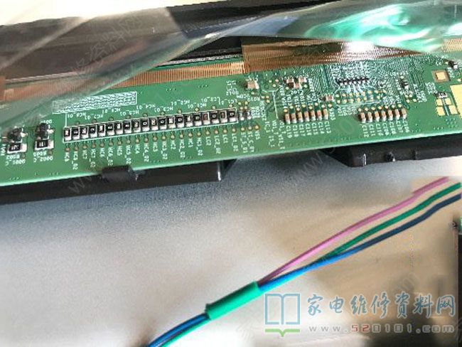 海信LED50EC520UA液晶电视图像上下抖动的故障维修 第4张