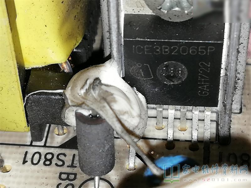 电源芯片炸裂情况下修复三星LA52M81B液晶电视机不通电故障 第4张