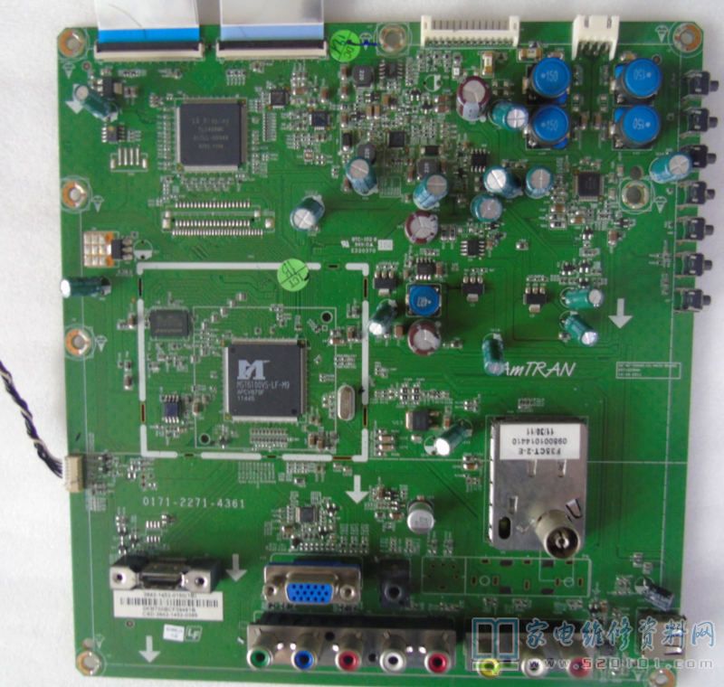 LG 42CM540-CA液晶电视开机蓝屏一闪后黑屏的维修 第1张