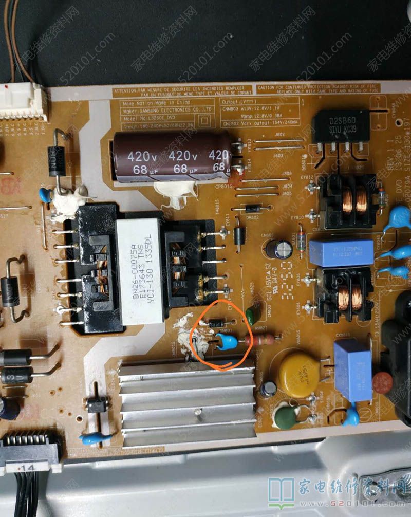 三星UA32F4088AP液晶电视开机三无的通病故障维修 第2张