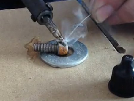 德堡龙不锈钢强力助焊剂使用教程